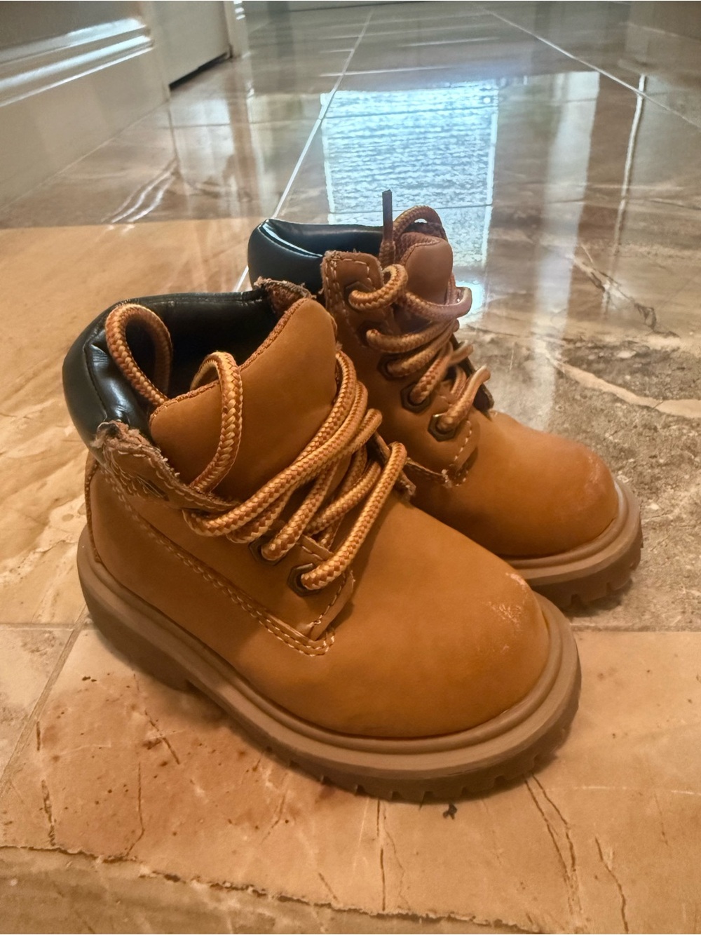 Baby Boy SZ 5M Lace-Up Work-Style Boots